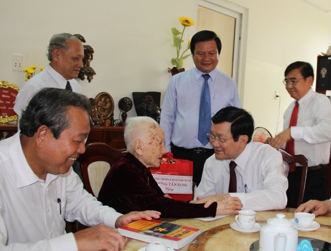 President Truong Tan Sang attends 40th southern liberation, national reunification in Long An - ảnh 1